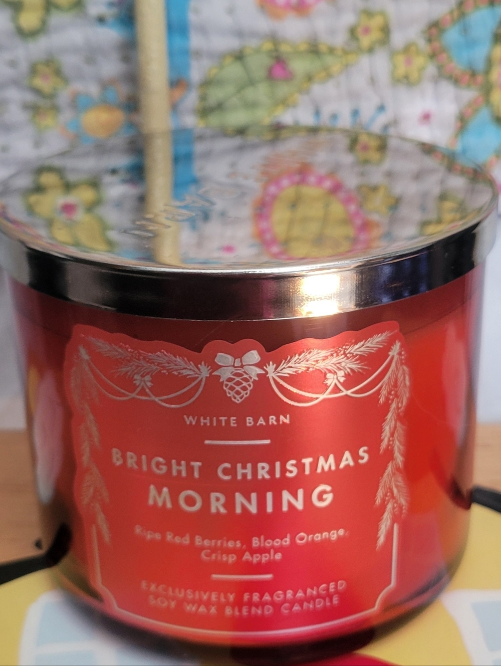 White Barn Bright Christmas Morning Candle